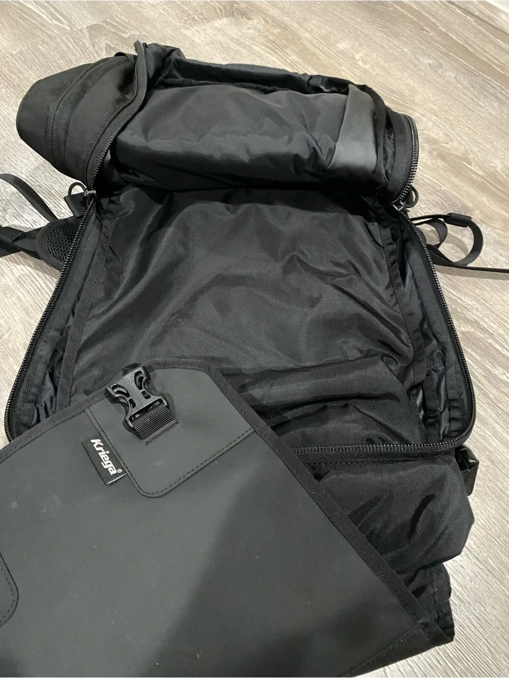 Kriega black ideal daily
